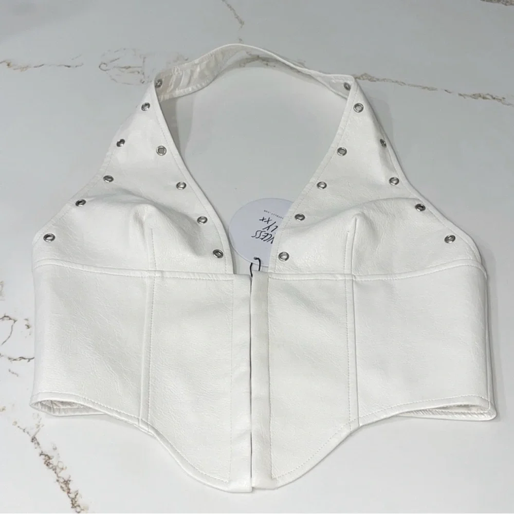 Princess Polly White Studded Plunge Corset Crop Top (Rodeo) - Picture 2 of 3